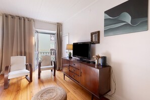TV