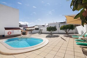 Pool - Holiday Home 'Solar Da Rosa' with Private Pool, Private Terrace and Wi-Fi (Boliqueime)