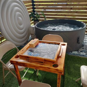 Outdoor spa tub - Stylish & Modern Retreat (Quebradillas)