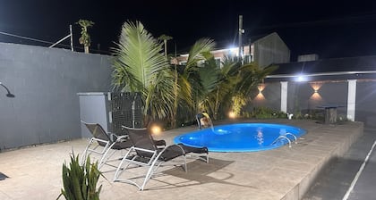 House with pool, air conditioning located in a quiet resort, 60m from the sea