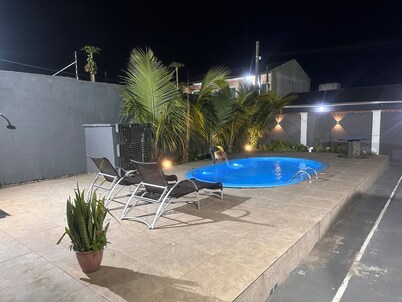 House with pool, air conditioning located in a quiet resort, 60m from the sea 