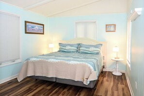 3 bedrooms, iron/ironing board, free WiFi