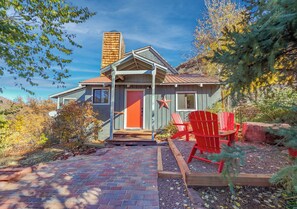 Exterior - Red Cliff Chalet, Cozy 2BD guesthouse, AC, Close to town, hot springs, skiing (Durango)