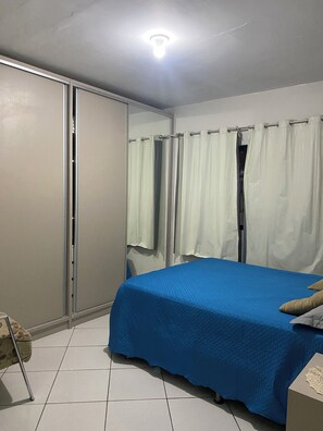 3 bedrooms, iron/ironing board, WiFi