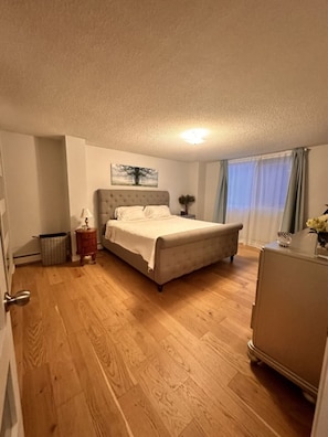 2 chambres, fer et planche Ă repasser, Wi-Fi gratuit, draps fournis