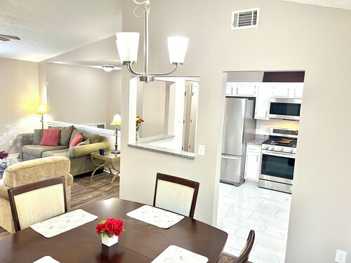 3 Bed Home 15 Minutes to Downtown Atlanta