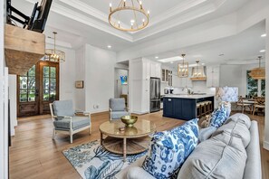 Smart TV, fireplace - Spacious Coastal Getaway | Private Pool, Lagoon Views with Dock, Balcony, and Yard (Hilton Head Island)