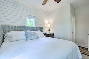 5 habitaciones, tabla de planchar con plancha y wifi gratis 
