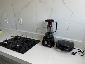 Private kitchen - Apartment with air conditioning  (Antonio Cassimiro Petrolina)