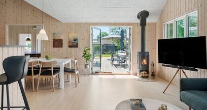Stunning home in Dannemare with sauna