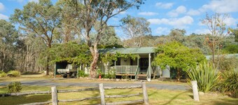 Woongarra Cottage - Tranquil Off-Grid Nature Escape in a Bush Setting