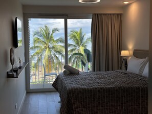 1 bedroom, in-room safe, iron/ironing board, WiFi - Ocean View "Pacific Point" Hotel Suite (Jaco)