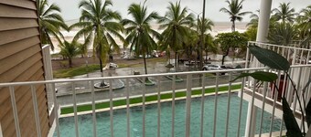 Ocean View "Pacific Point" Hotel Suite