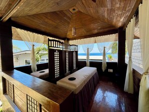 تفاصيل الفندق من الخارج