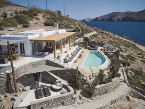 Villa | Pool