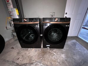 Interior - Cozy 2-Bedroom Home in Mesquite – Perfect for Families & Travelers! (Mesquite)