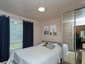 2 soveværelser, internetforbindelse