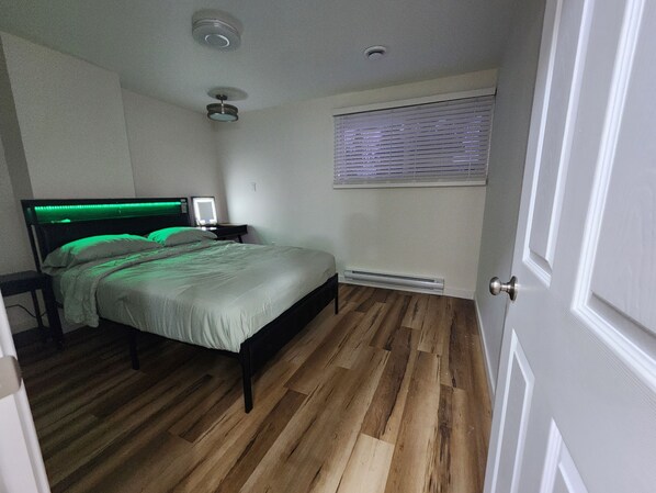 1 bedroom, WiFi, bed sheets