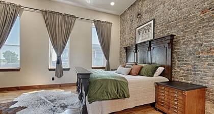 Historic Downtown Loft