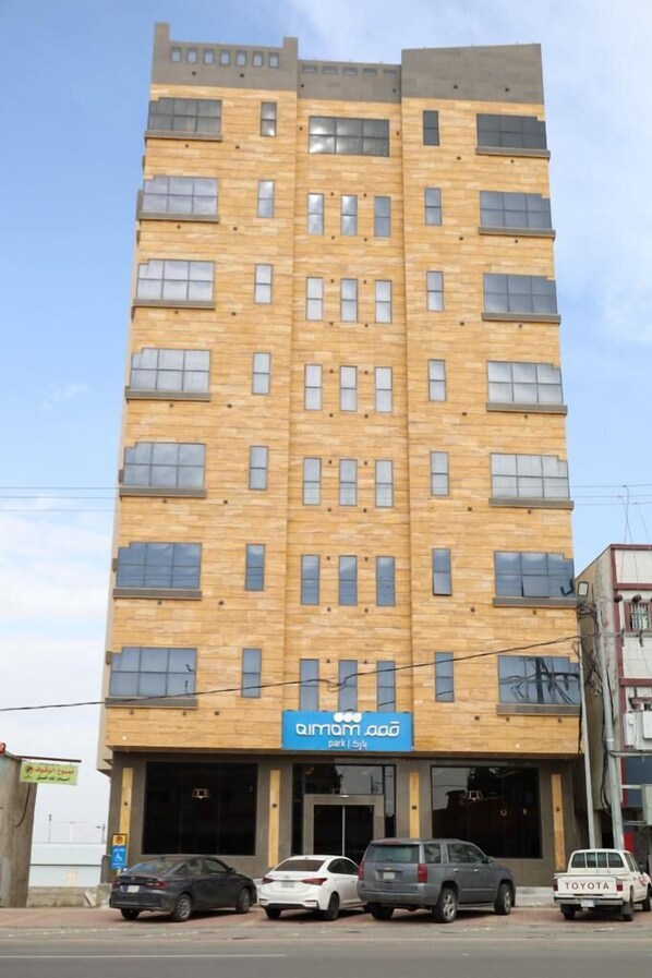 Front of property - qimampark AlNamas6 (Al Namas)