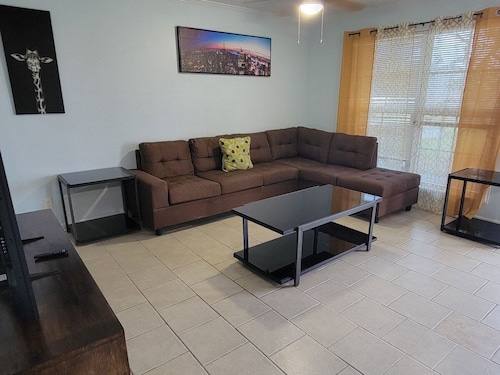 Secret Cajun Retreat Peaceful Corner Stay -  HAR 2