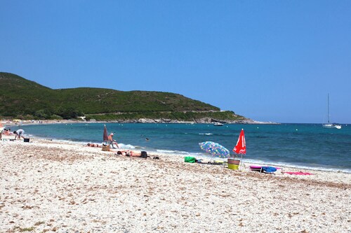 Appartement de 2 chambres pour 6 personnes dont 4 adultes