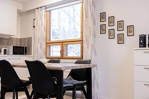 Dining - Santa`s Suites II by BookLapland (Rovaniemi)