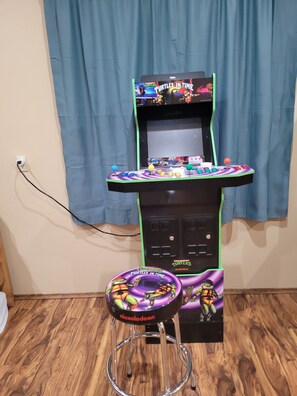 Spielezimmer