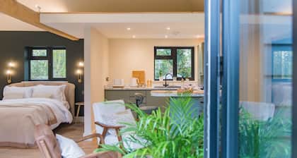 The Grain Store -  a holiday let that sleeps 2 guests  in 1 bedroom