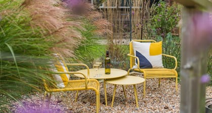 The Cot - a holiday let that sleeps 6 guests in 3 bedrooms