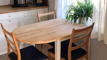 House | Dining