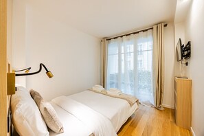 2 chambres, fer et planche à repasser, Wi-Fi, literie fournie