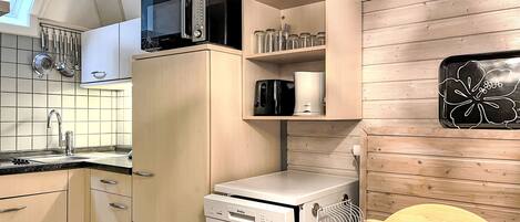 Réfrigérateur, lave-vaisselle