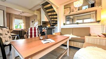 Télévision, cheminée