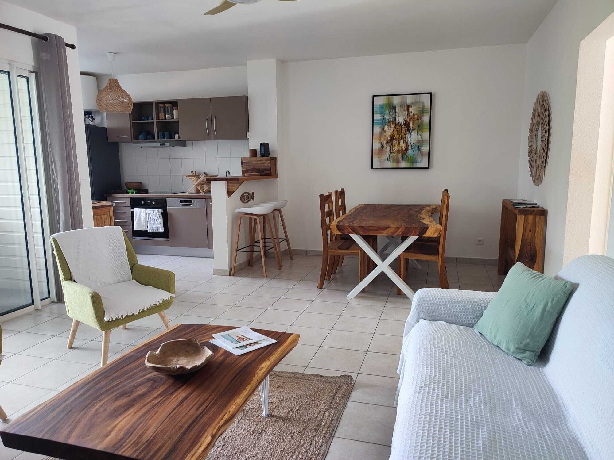 智能电视、立体声音响