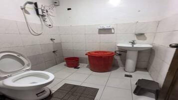 Chambre, 2 chambres | Salle de bain