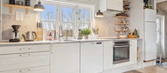 "Aksinja" - 700m from the sea by Interhome