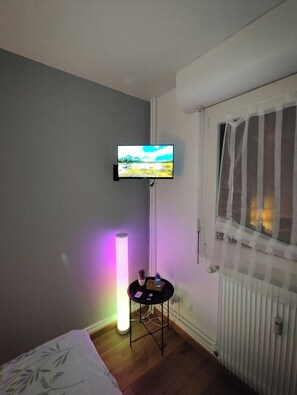 1 bedroom, free WiFi, bed sheets - Secret Lodge  (Belfort)