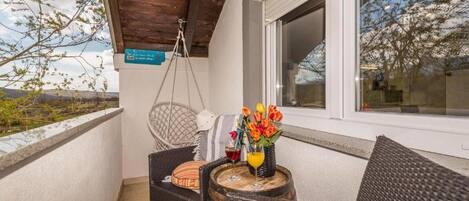 House (Four Bedroom Holiday Home) | Balcony