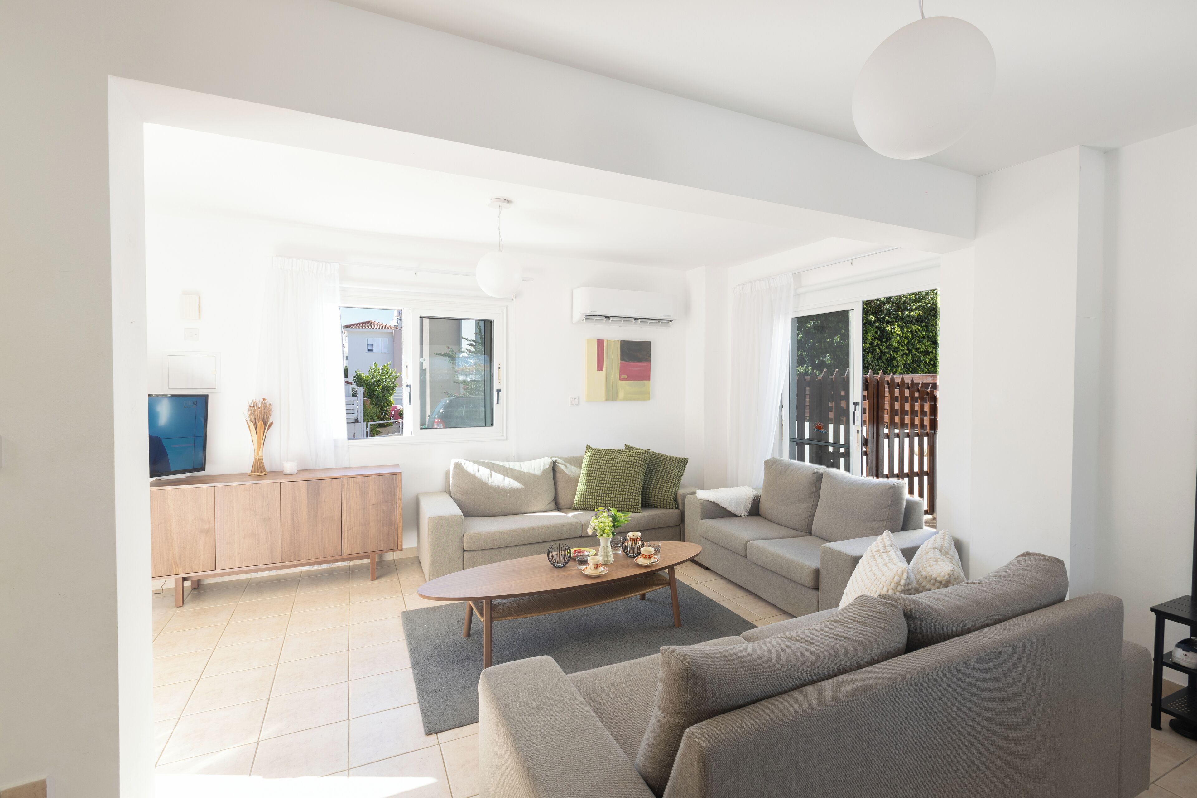 Villa Blue, Beautiful 3bdr Pernera Villa With Pool, Very Close To The Beach - Protaras