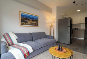 TV, offices - w* | Majestic 1BR w/ Perfect Balcony in Cusco (Cusco)