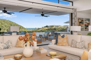 Télévision, espaces bureaux