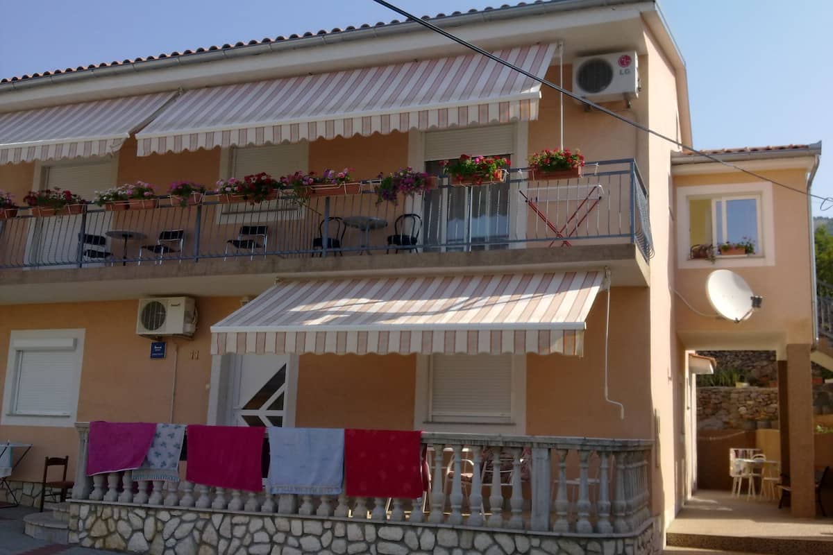 Apartment (One Bedroom Apartment with Terrace 2) | Exterior