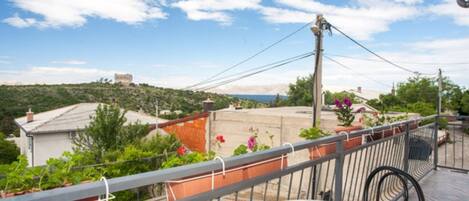 公寓 (One Bedroom Apartment with Balcony 3) | 阳台