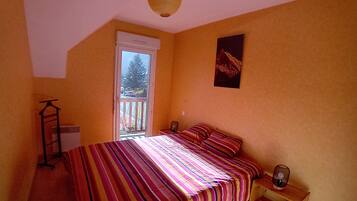 3 slaapkamers, reisbedje, gratis wifi