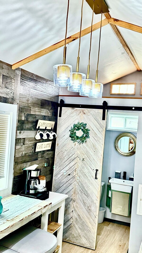 Interior - Peaceful Charming Tiny Home (Kyle)