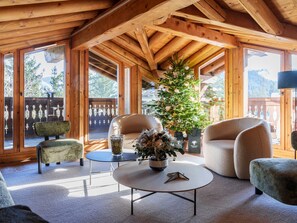 Interior - Exquisite chalet in Courchevel 1850, near slopes, up to 10 people (Courchevel)