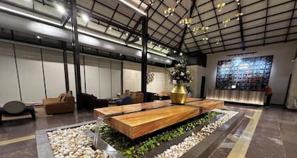 Unique Resort & Lifestyle