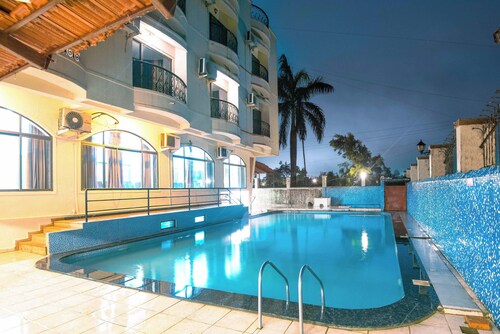 Treebo Reveniir Resort with Pool