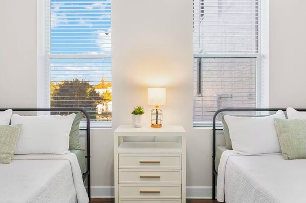 2 bedrooms, iron/ironing board, travel cot, WiFi